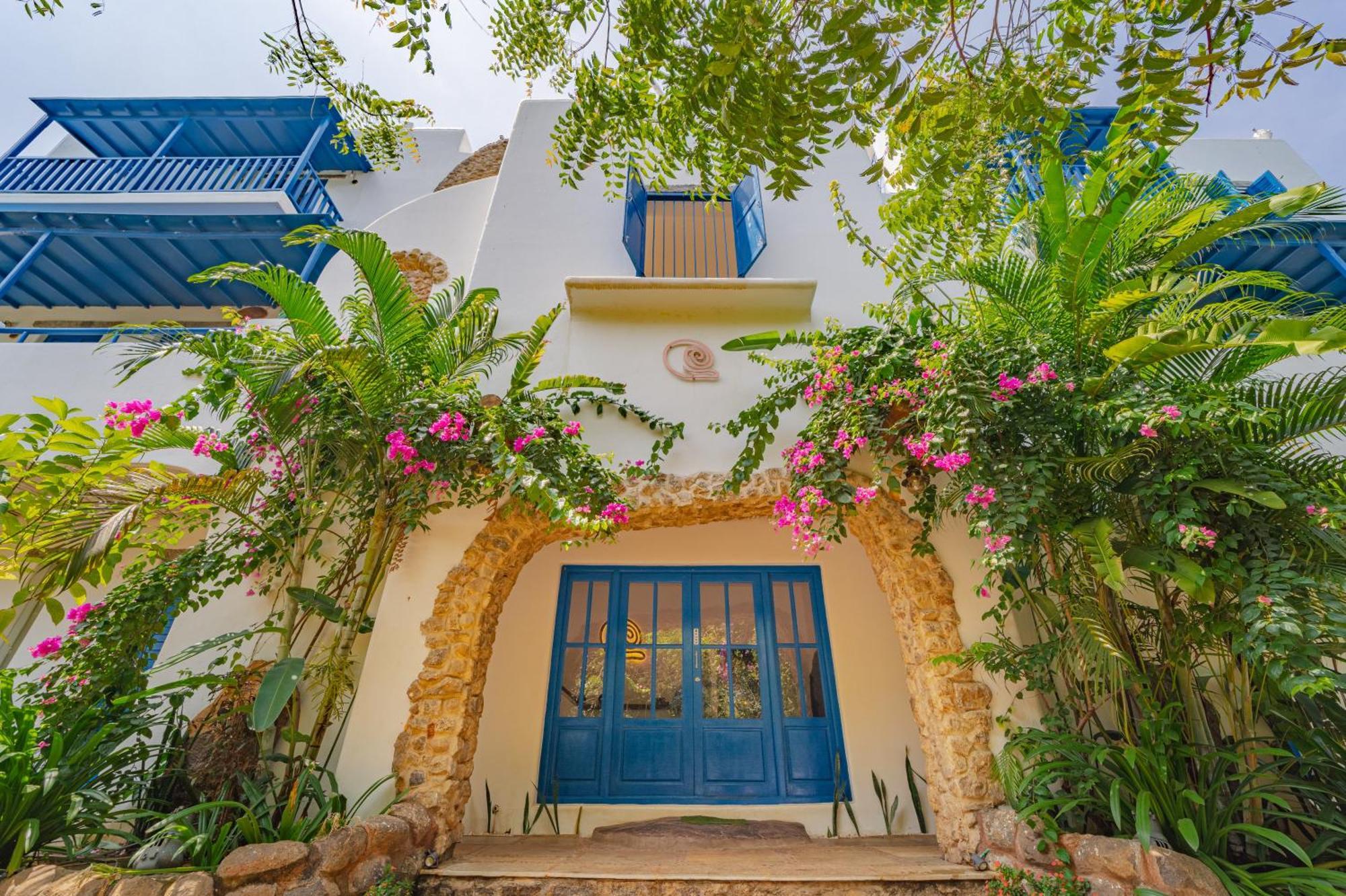 Conch Resort Luxury Private Pool Suites Pondicherry Bagian luar foto